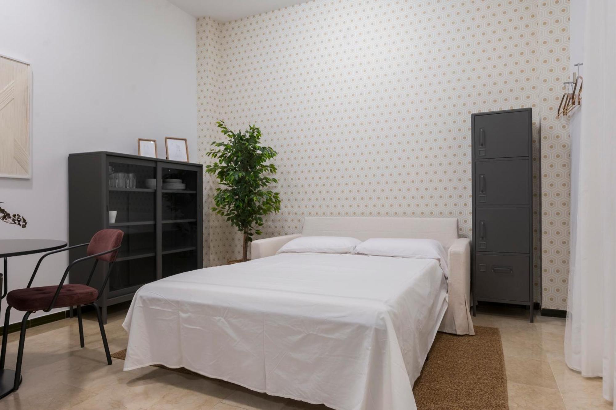 Avanti Cartuja Seville Ngoại thất bức ảnh