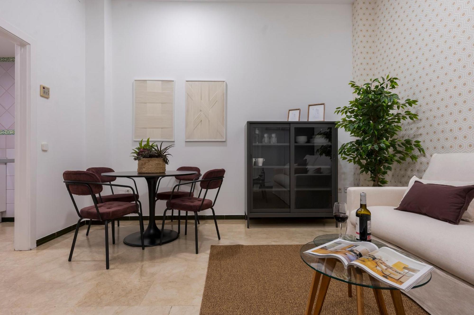 Avanti Cartuja Seville Ngoại thất bức ảnh